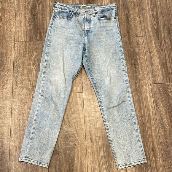 Levi’s Wedgie Blue denim jeans size 28 (nwt) - Picture 1 of 9